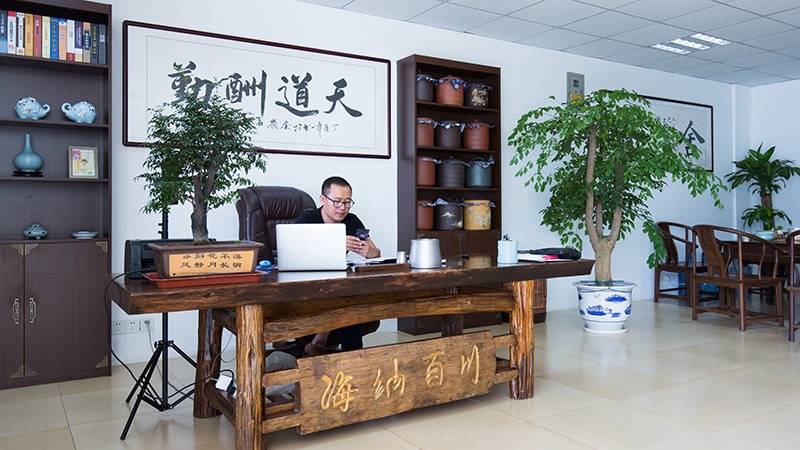 宏迪-董事長(zhǎng)形象